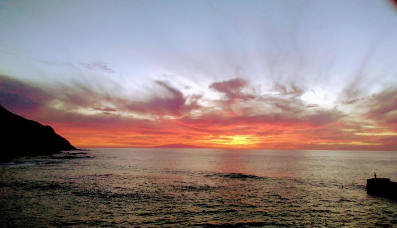 Sunset In The Atlantic Apartamentos Playa De Alojera Vallehermoso Dış mekan fotoğraf